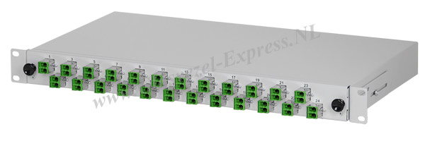 19 inch aansluitbox met 24 E2000/APC Singlemode koppelingen